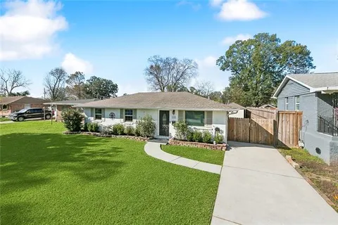 $294,000 | 2408 Massachusetts Avenue, Metairie, LA 70003