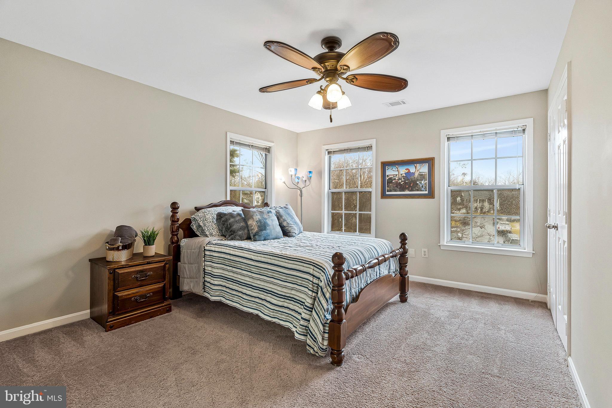 1545 Kingstream Circle Herndon, VA 20170 - Photo 36 of 71 Ceiling fan