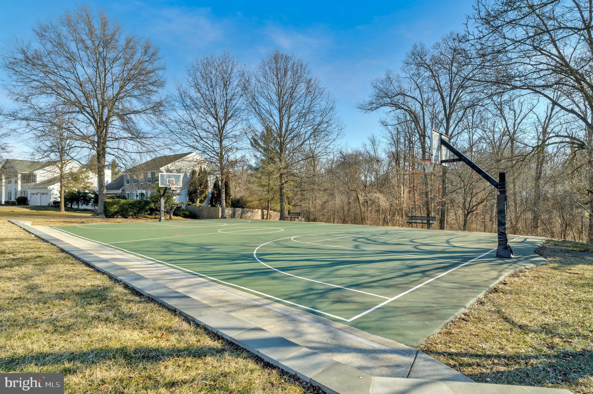 1545 Kingstream Circle Herndon, VA 20170 - Photo 64 of 71 Tot lots and basketball courts.