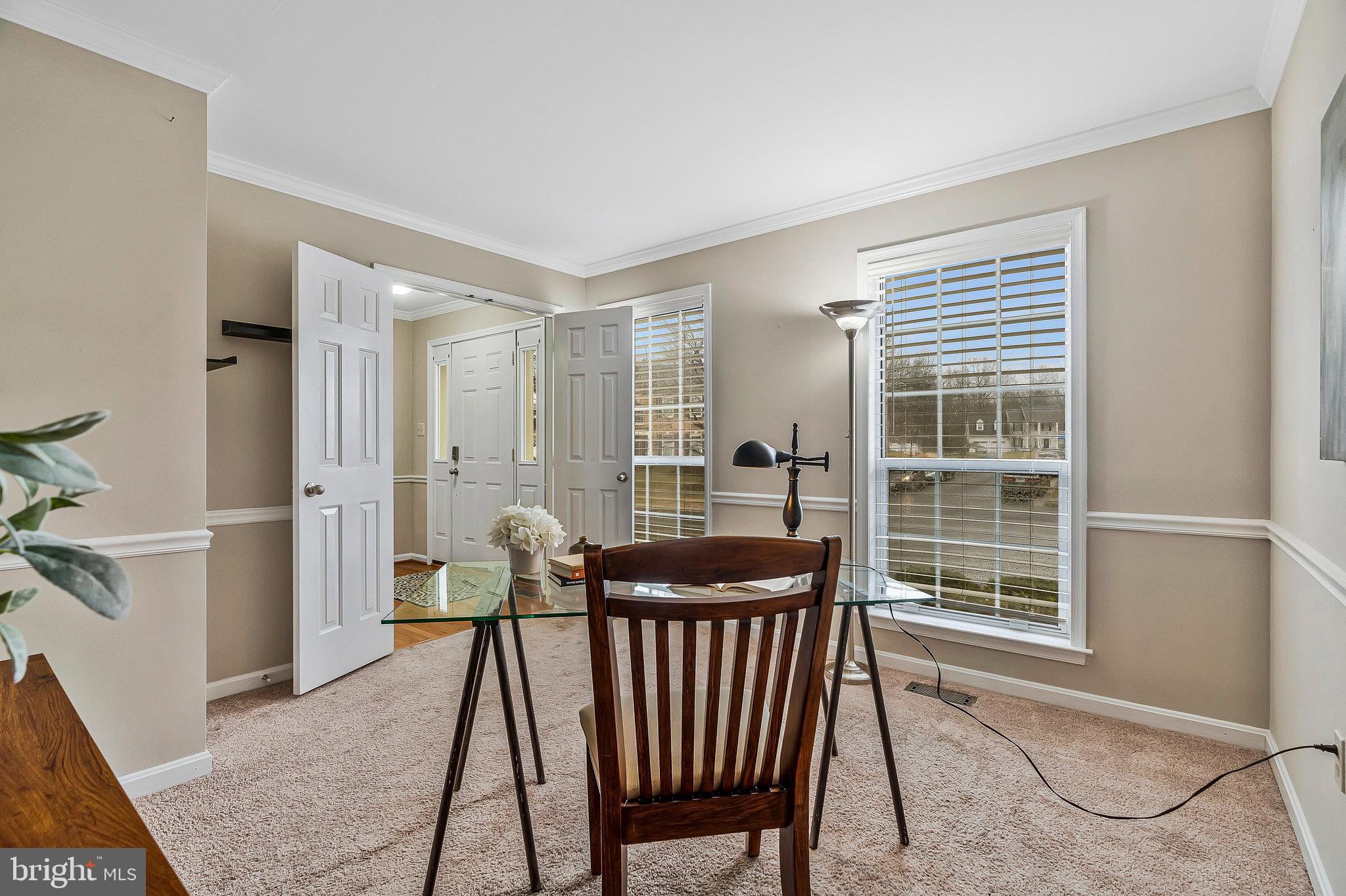 1545 Kingstream Circle Herndon, VA 20170 - Photo 7 of 71 Main level office