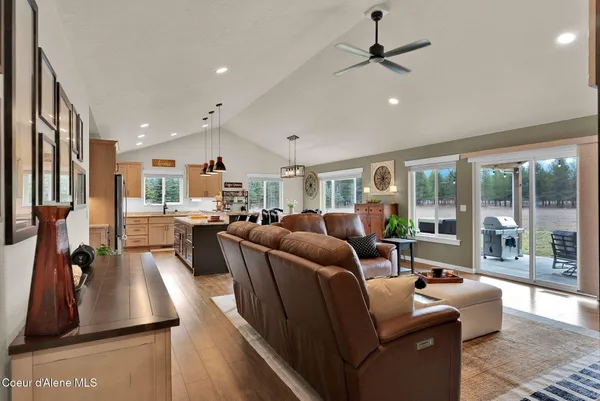 $839,000 | 134 Leelah Lane, Bonners Ferry, ID 83805