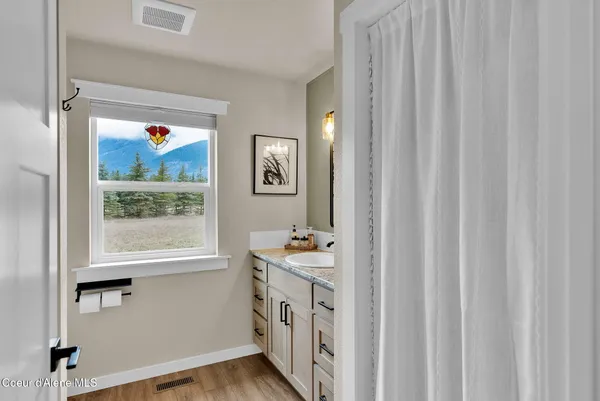 $839,000 | 134 Leelah Lane, Bonners Ferry, ID 83805