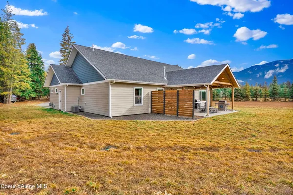 $839,000 | 134 Leelah Lane, Bonners Ferry, ID 83805