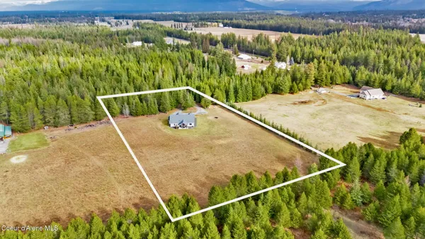 $839,000 | 134 Leelah Lane, Bonners Ferry, ID 83805