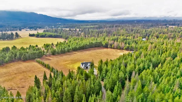 $839,000 | 134 Leelah Lane, Bonners Ferry, ID 83805
