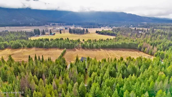 $839,000 | 134 Leelah Lane, Bonners Ferry, ID 83805