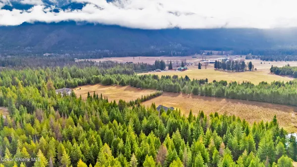 $839,000 | 134 Leelah Lane, Bonners Ferry, ID 83805
