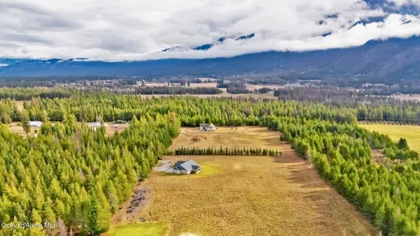 $839,000 | 134 Leelah Lane, Bonners Ferry, ID 83805
