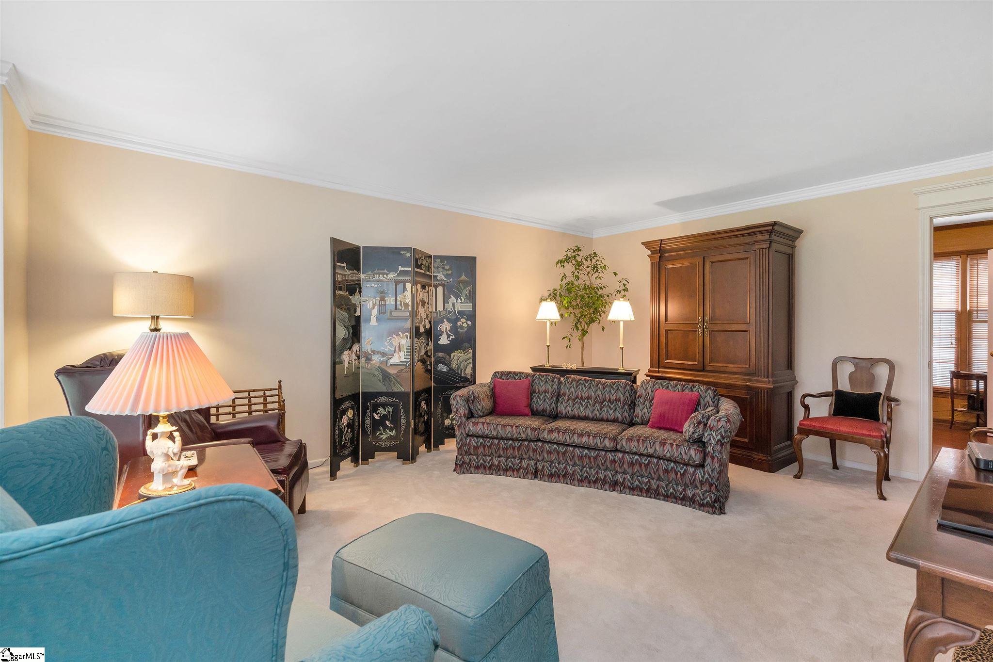 317 Cherry Hill Road Greenville, SC 29607 - Photo 4 of 35 Gallery Image 4