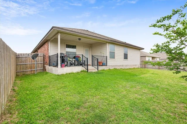 $275,000 | 3108 Skinner Drive, Lorena, TX 76655
