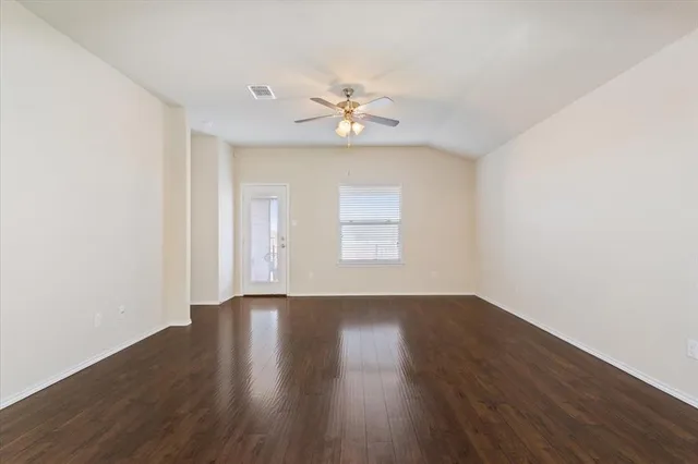 $275,000 | 3108 Skinner Drive, Lorena, TX 76655