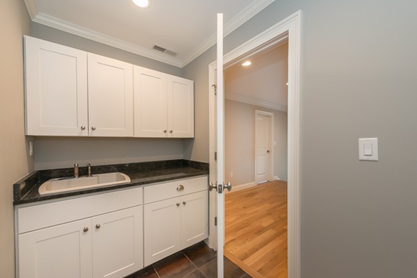 32 Homestead Street Lexington, MA 02421 - Photo 26 of 30 Gallery Image 26