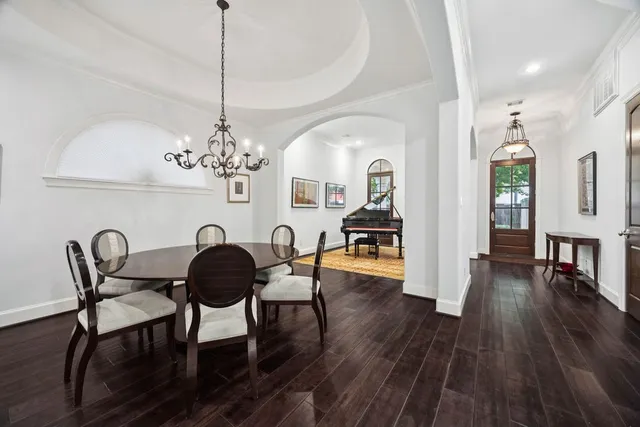 $1,650,000 | 2508 Brun Street, Houston, TX 77019