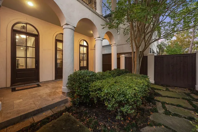 $1,650,000 | 2508 Brun Street, Houston, TX 77019