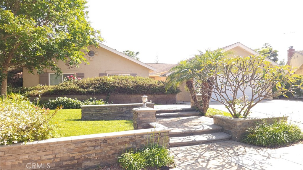 1617 Sunset Lane Fullerton, CA 92833 - Photo 2 of 18 a view of yard with outdoor seating