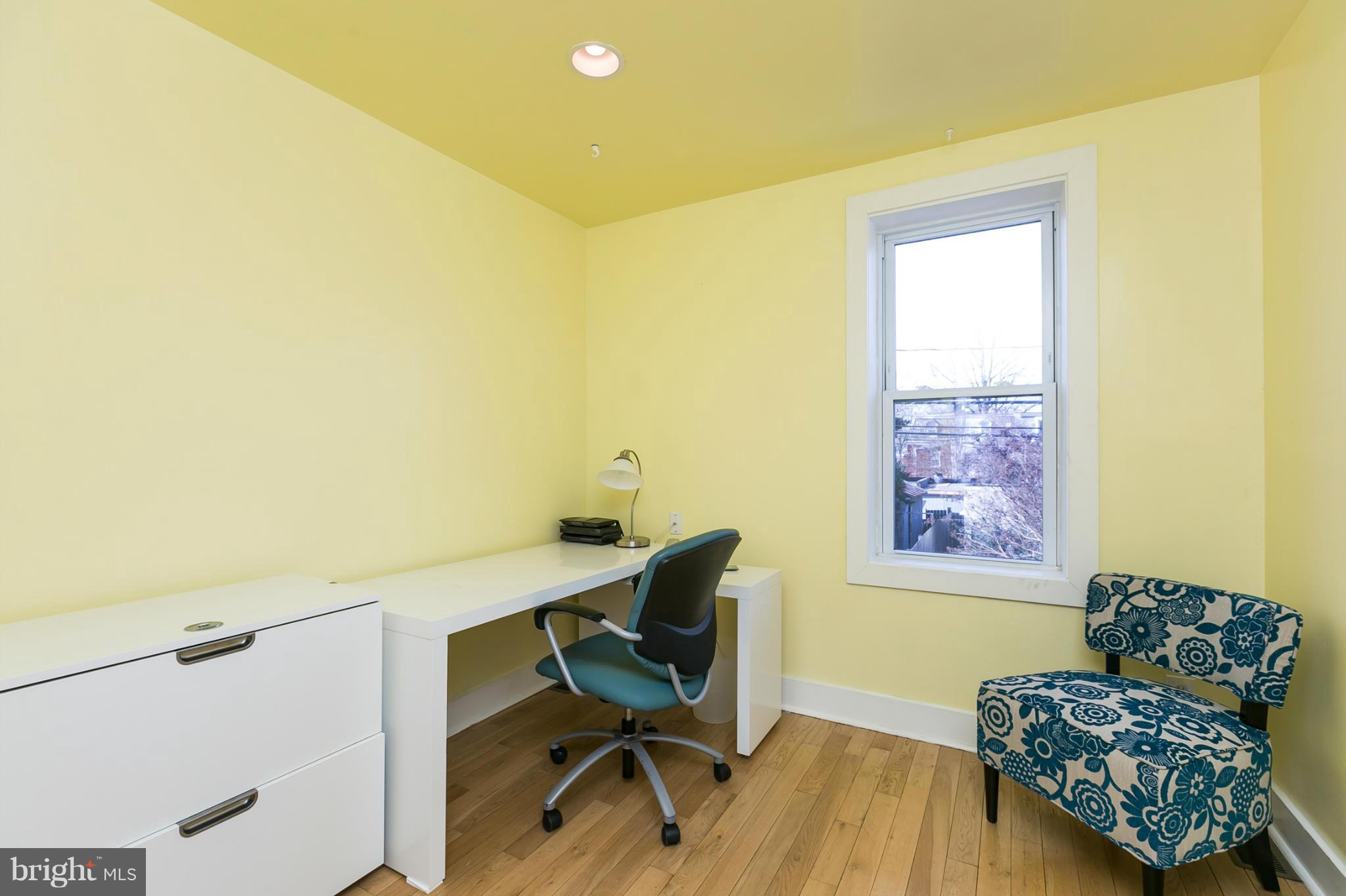 3226 Keswick Road Baltimore, MD 21211 - Photo 22 of 29 Bedroom