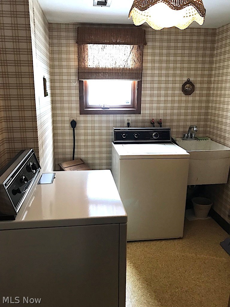 29413 White Road Wickliffe, OH 44092 - Photo 20 of 24 Gallery Image 20