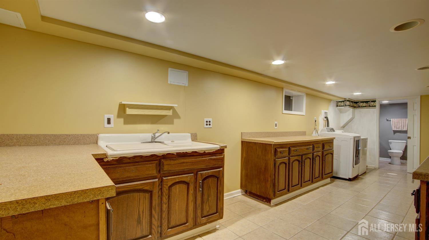 2 Birchwood Road Jamesburg, NJ 08831 - Photo 28 of 36