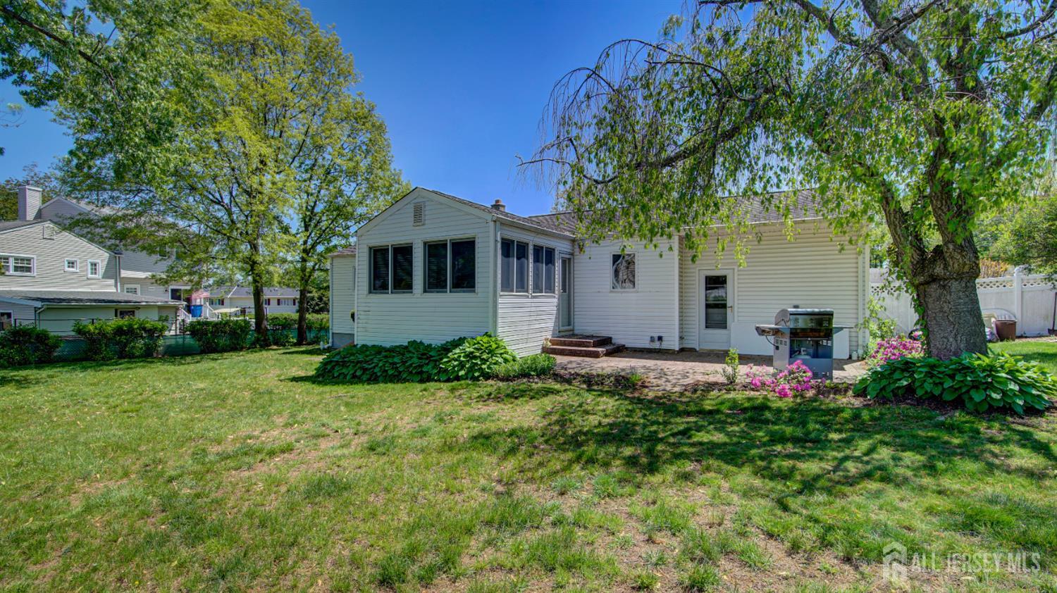 2 Birchwood Road Jamesburg, NJ 08831 - Photo 33 of 36