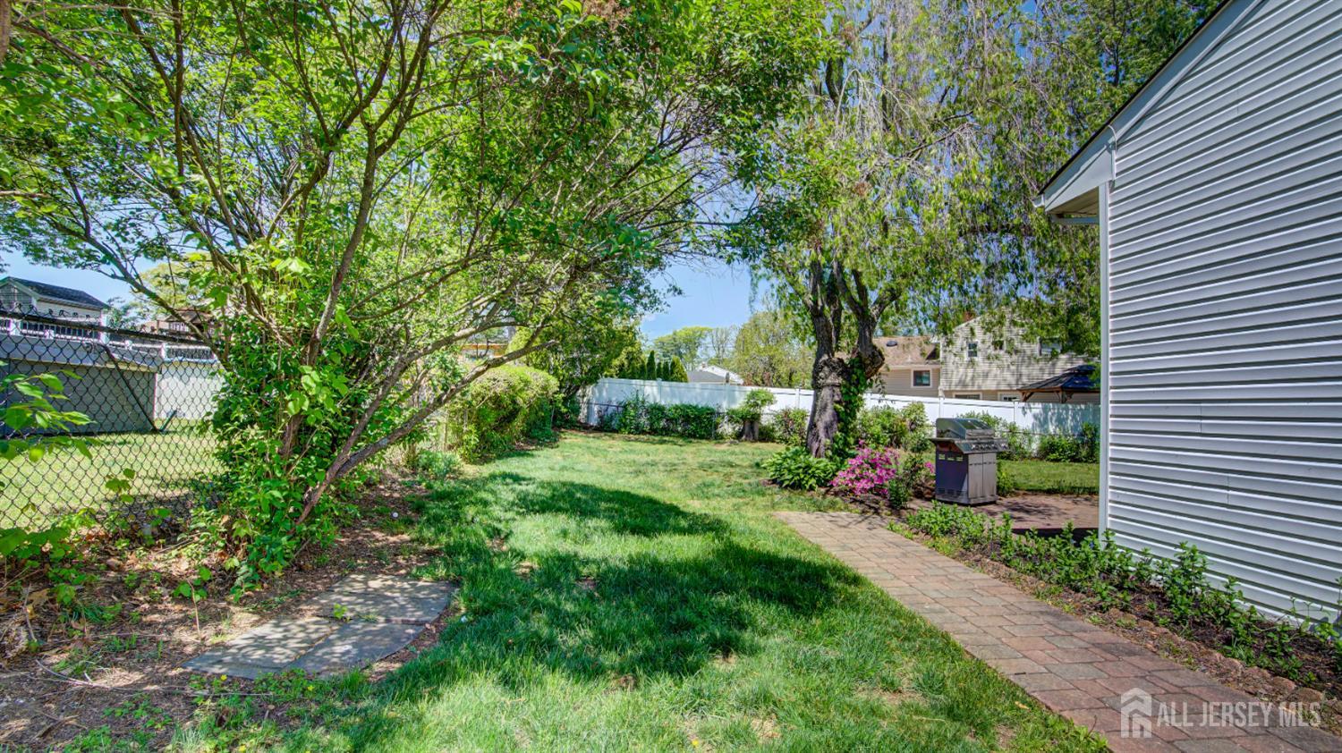 2 Birchwood Road Jamesburg, NJ 08831 - Photo 36 of 36