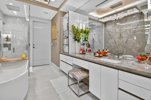 $10,999,000 | 1901 South Ocean Boulevard, Unit 18, Delray Beach, FL 33483