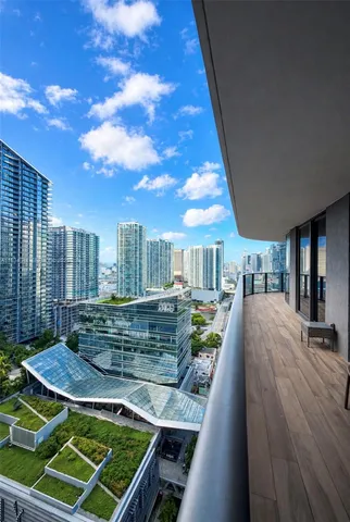 $1,190,000 | 801 South Miami Avenue, Unit 2709, Miami, FL 33131