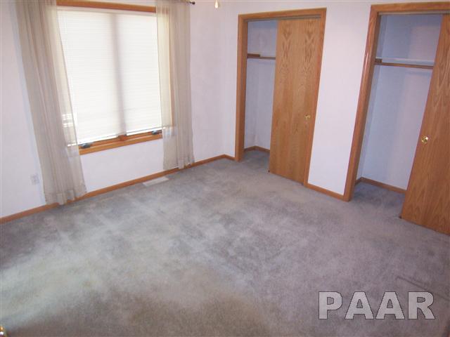 1266 Kingsbury Road Washington, IL 61571 - Photo 10 of 15 Gallery Image 10