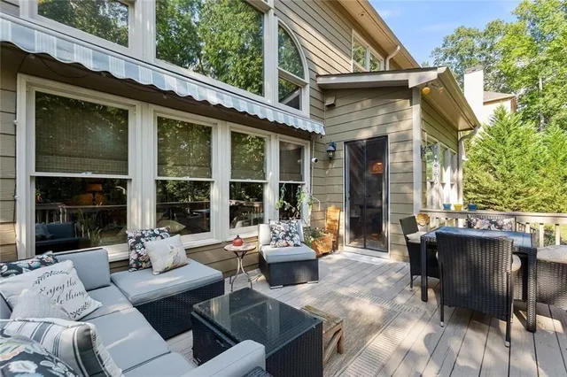 $899,900 | 201 Glenrise Court, Woodstock, GA 30188