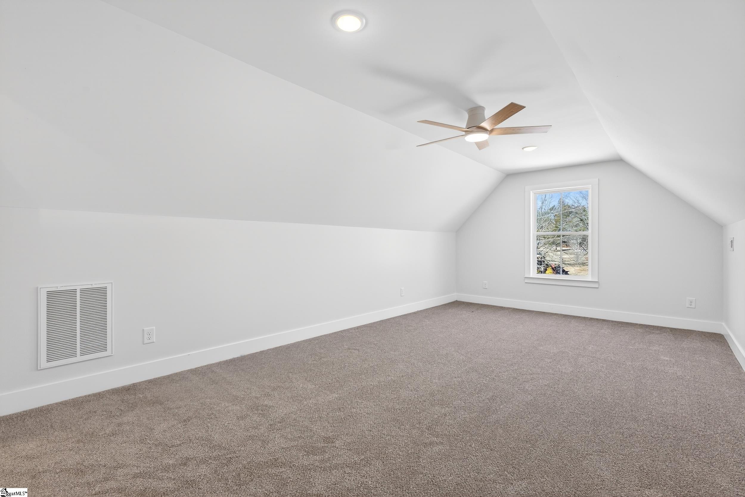 198 Valley Road Travelers Rest, SC 29690 - Photo 23 of 37