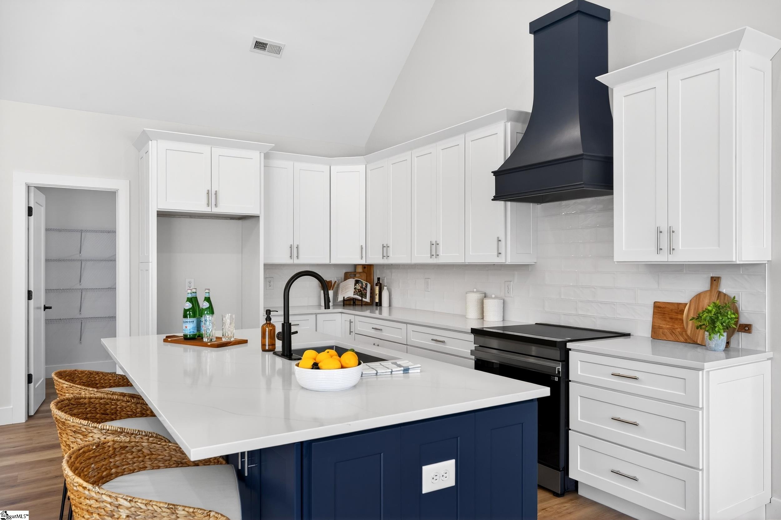 198 Valley Road Travelers Rest, SC 29690 - Photo 9 of 37