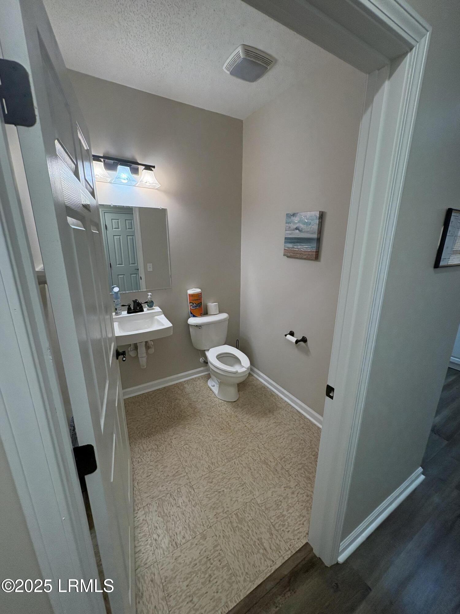 2208 Mossy Oaks Road Port Royal, SC 29935 - Photo 10 of 10 IMG_0233