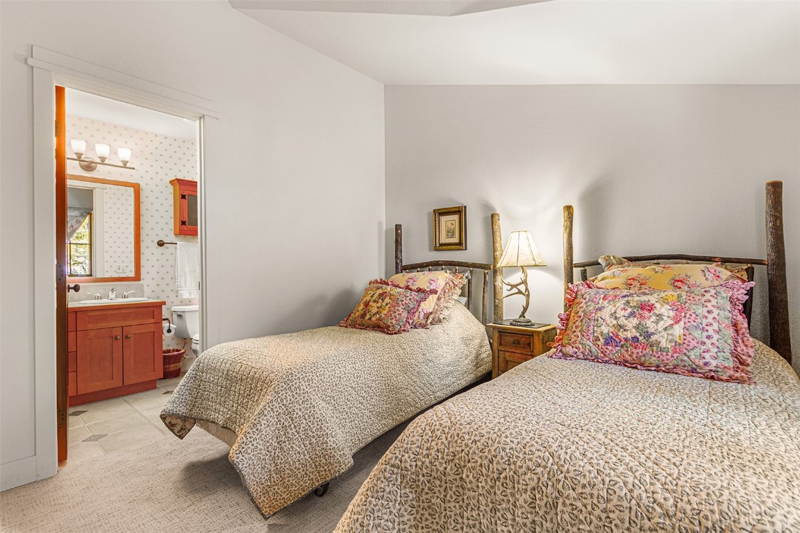 30 Westridge Road, Unit 30 Breckenridge, CO 80424 - Photo 18 of 34