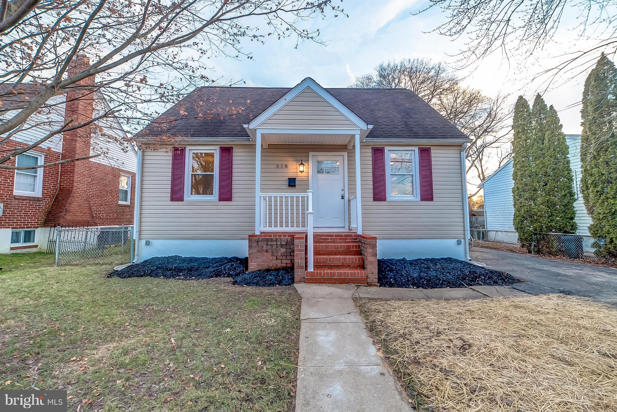 318 Maple Avenue Baltimore, MD 21221 - Photo 19 of 24 Exterior (Front)