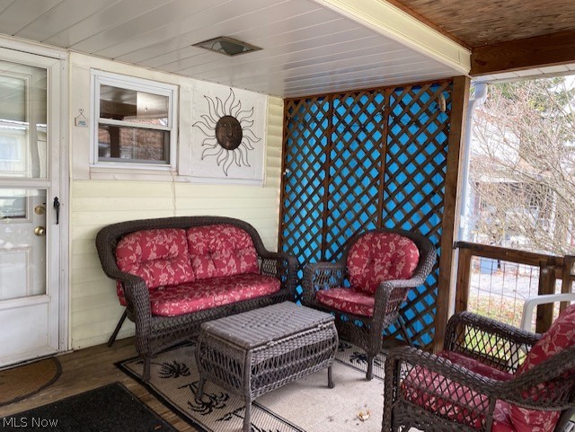 827 Pyramus Road Chester, WV 26034 - Photo 5 of 32 Gallery Image 5