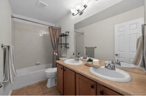 $650,000 | 128 Canadian Crossing Drive, Longmont, CO 80504