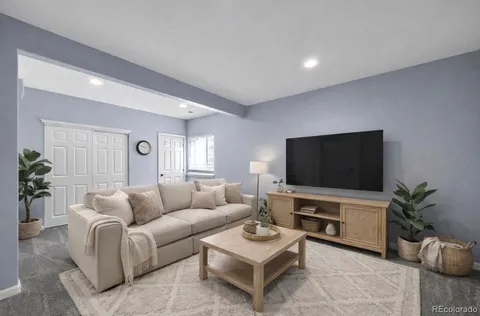 $650,000 | 128 Canadian Crossing Drive, Longmont, CO 80504