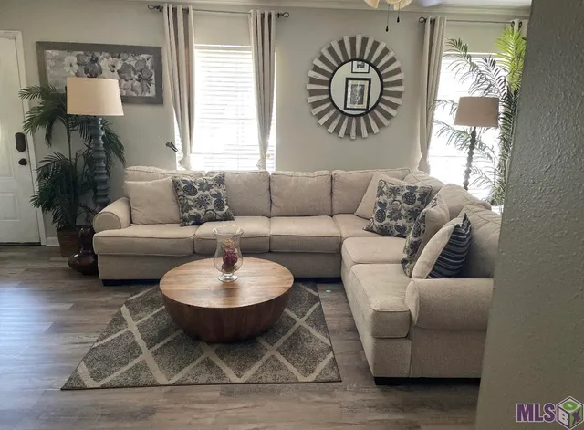 $217,000 | 1878 Mullen Drive, Baton Rouge, LA 70810