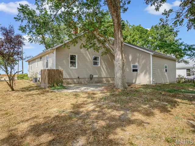 $159,000 | 16370 Covington Road, Okawville, IL 62271