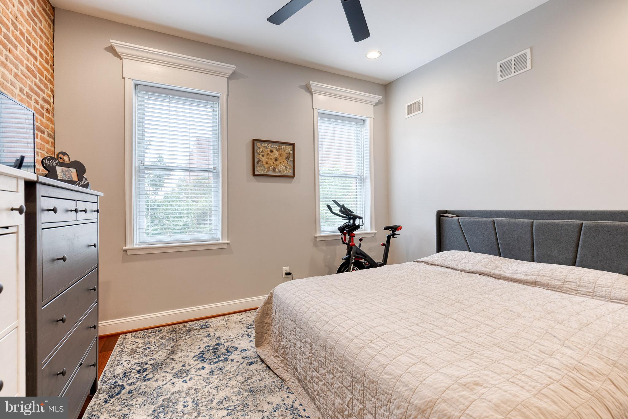 211 South Clinton Street Baltimore, MD 21224 - Photo 12 of 26