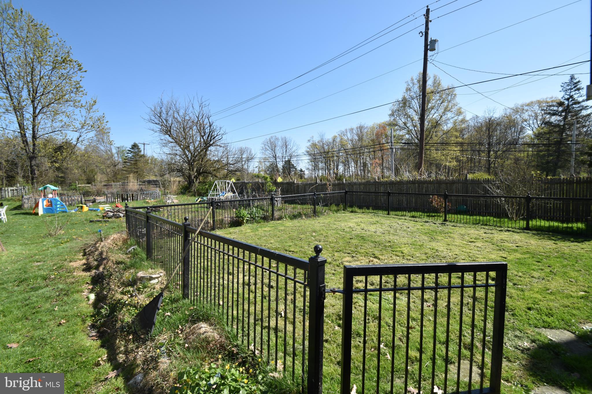 860 California Road Quakertown, PA 18951 - Photo 19 of 74 Yard