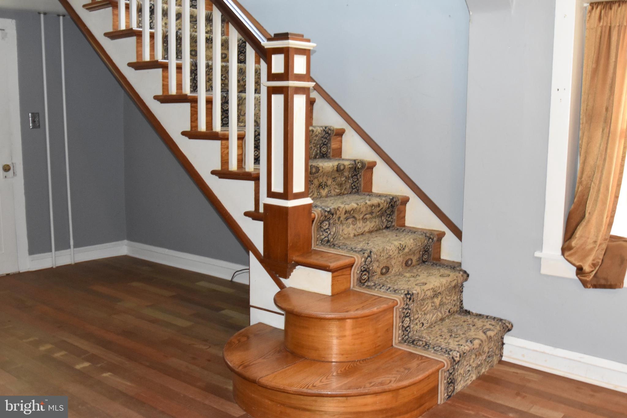 860 California Road Quakertown, PA 18951 - Photo 53 of 74 Staircase