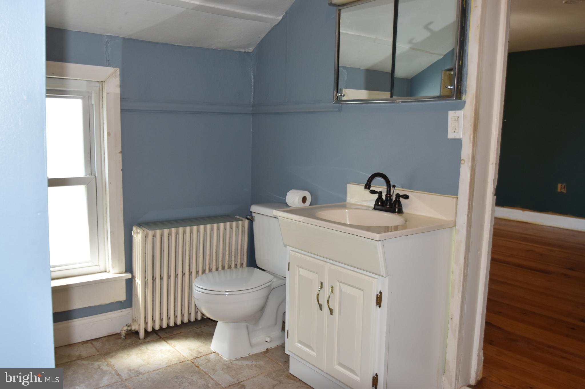 860 California Road Quakertown, PA 18951 - Photo 63 of 74 Bath with a vanity