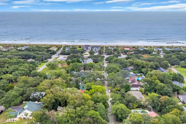$829,900 | 412 43rd Avenue North, Myrtle Beach, SC 29577