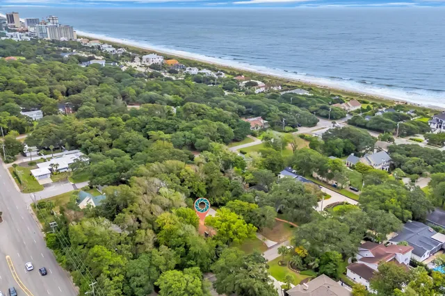 $829,900 | 412 43rd Avenue North, Myrtle Beach, SC 29577