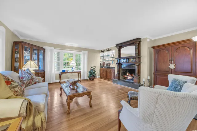 $829,900 | 412 43rd Avenue North, Myrtle Beach, SC 29577