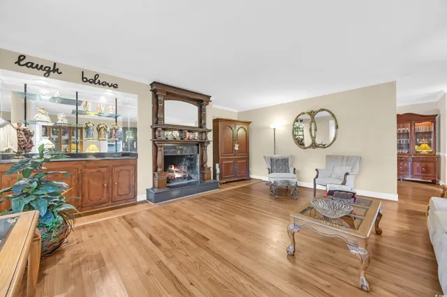 $829,900 | 412 43rd Avenue North, Myrtle Beach, SC 29577