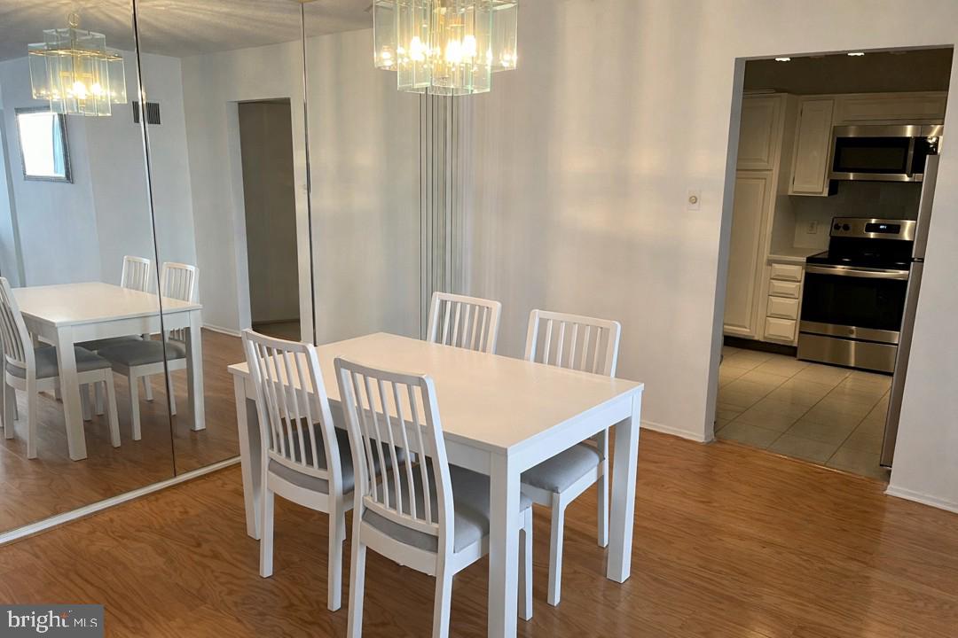 1800 Old Meadow Road, Unit 1409 McLean, VA 22102 - Photo 8 of 19