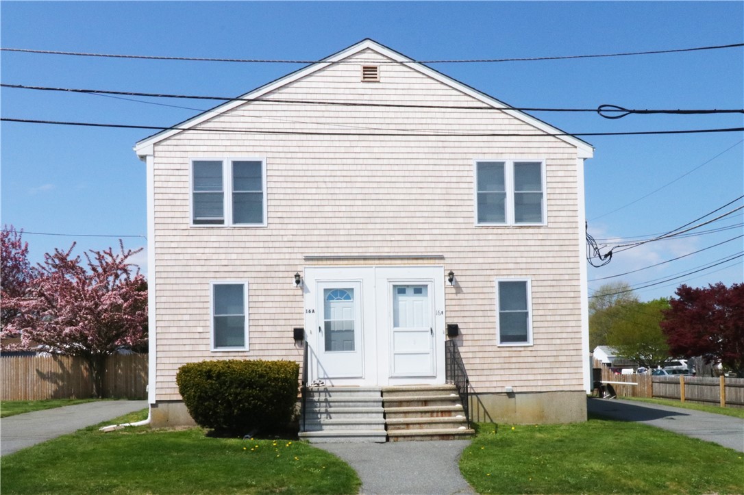 16 Race Street, Unit 2 Middletown, RI 02842 - Photo 1 of 26