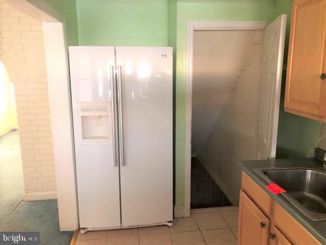 2762 Plainfield Road Baltimore, MD 21222 - Photo 8 of 21 Kitchen