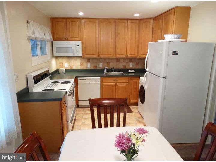 81 Cleft Rock Road Levittown, PA 19057 - Photo 8 of 22 Gallery Image 8
